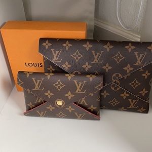 Louis Vuitton Envelope wallet